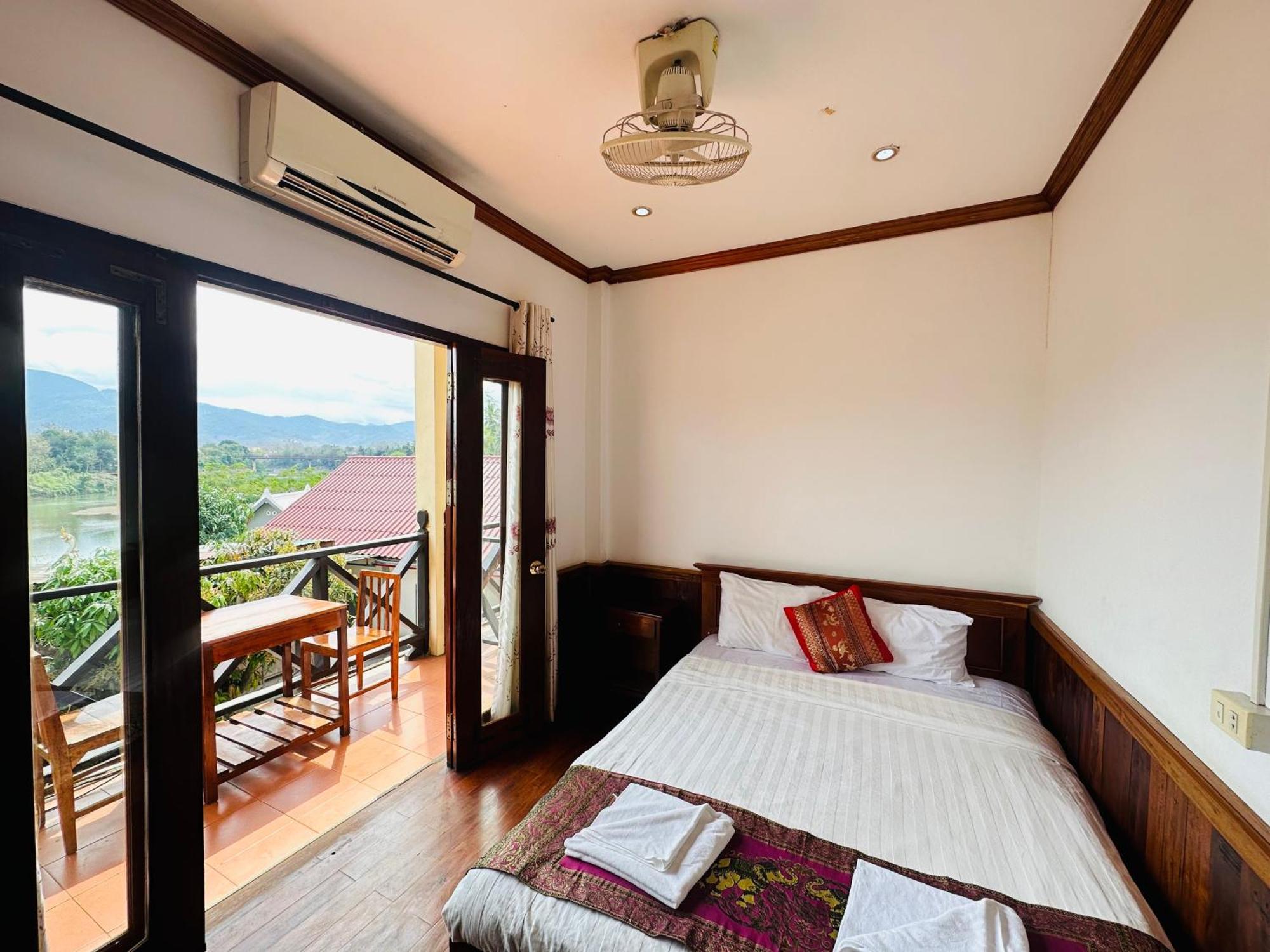 Kingkham Riverside Hotel Luang Prabang Exterior photo
